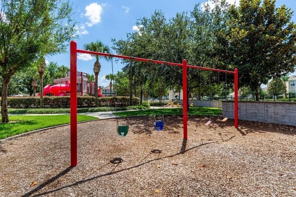 Star Wars Windsor Hills Vacation Home House, Multiple Beds (Star Wars Windsor Hills Vacation Home) 51