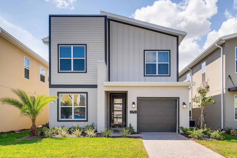 undefined 2751 BD -luxury 5BR Single Family - Private Pool 2