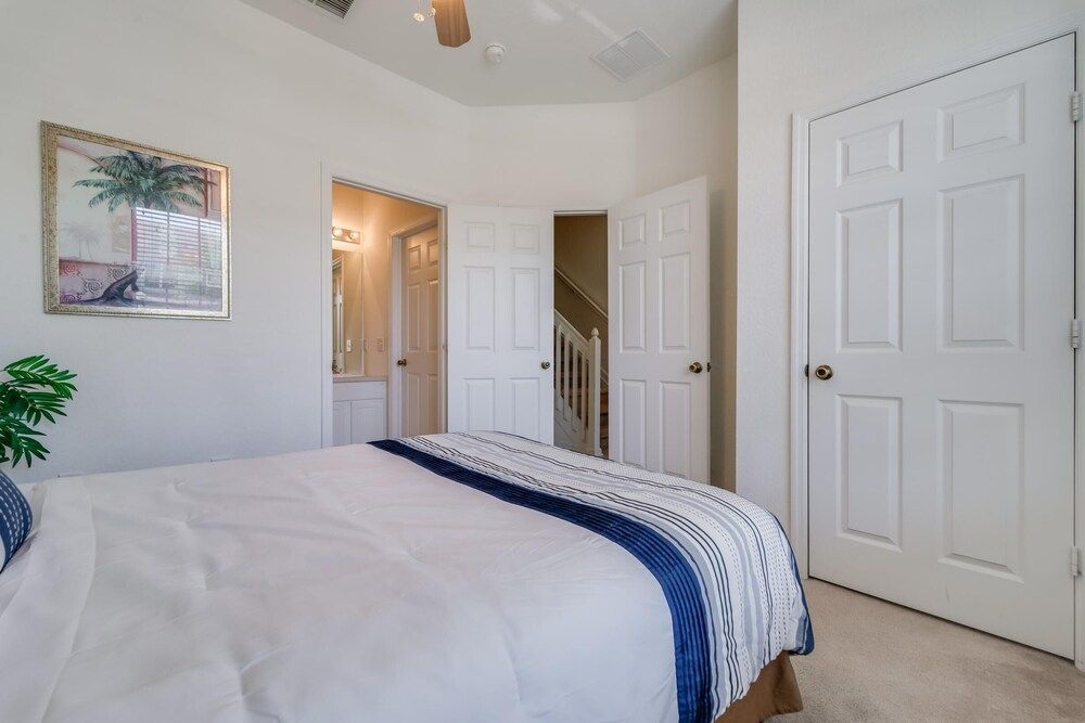 Delores' Windsor Hills Vacation Townhome House, Multiple Beds (Delores' Windsor Hills Vacation Townh) 8