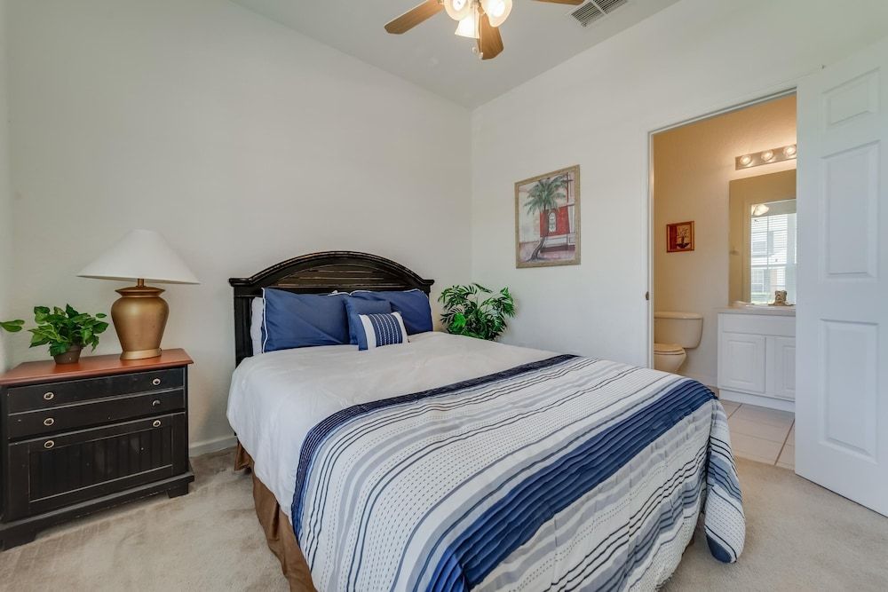 Delores' Windsor Hills Vacation Townhome House, Multiple Beds (Delores' Windsor Hills Vacation Townh) 4