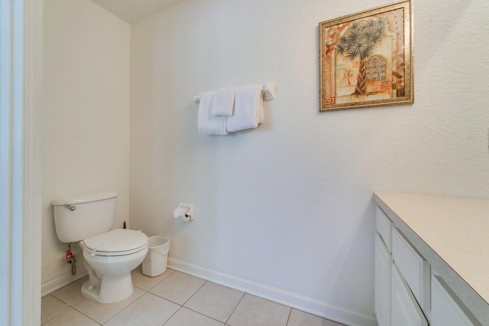 Delores' Windsor Hills Vacation Townhome House, Multiple Beds (Delores' Windsor Hills Vacation Townh) 24