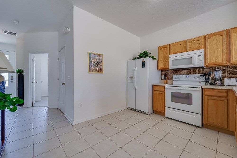 Delores' Windsor Hills Vacation Townhome House, Multiple Beds (Delores' Windsor Hills Vacation Townh) 12