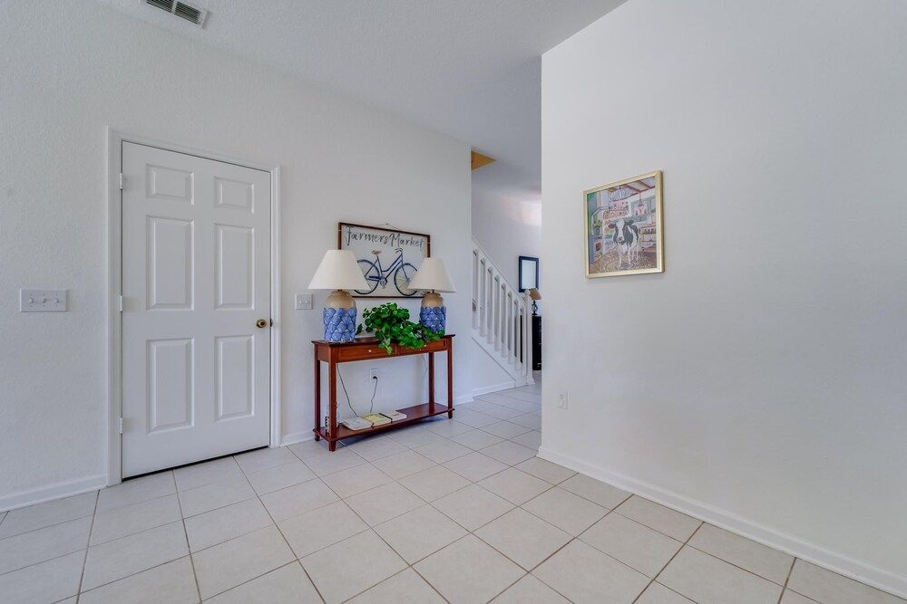 Delores' Windsor Hills Vacation Townhome House, Multiple Beds (Delores' Windsor Hills Vacation Townh) 9