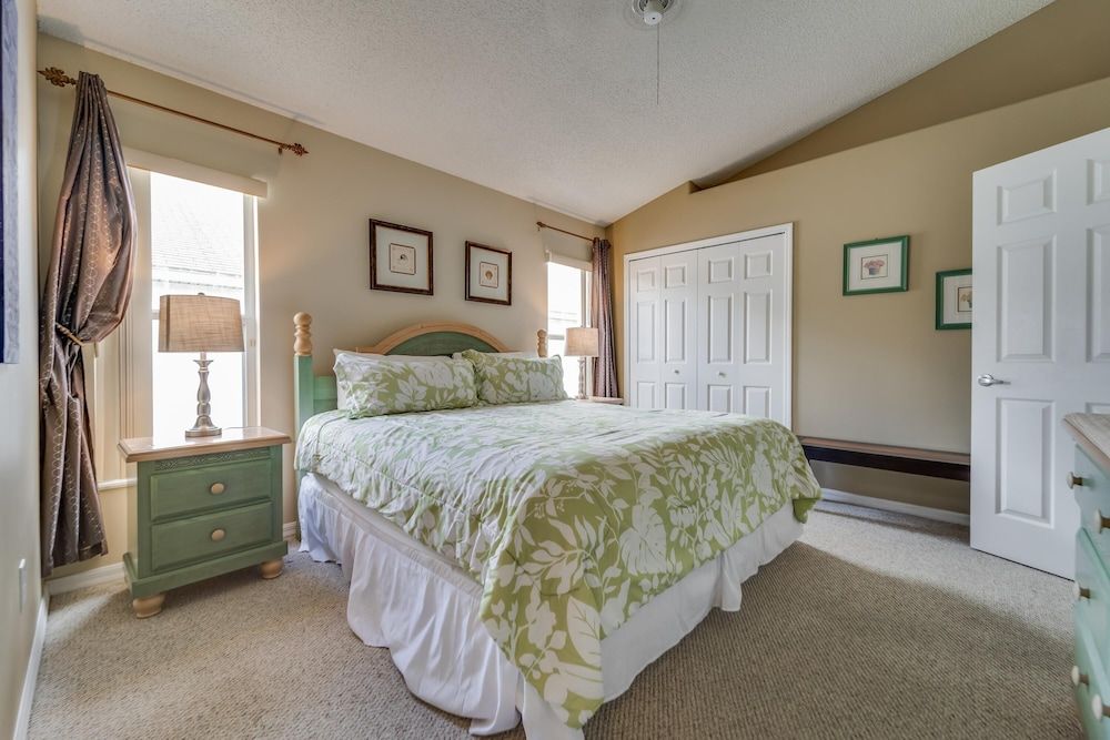 undefined Marwan's Indian Creek Home 9