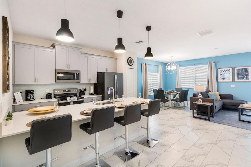 undefined 8945 SD - Elegant 5-bed Townhome Private Pool 7