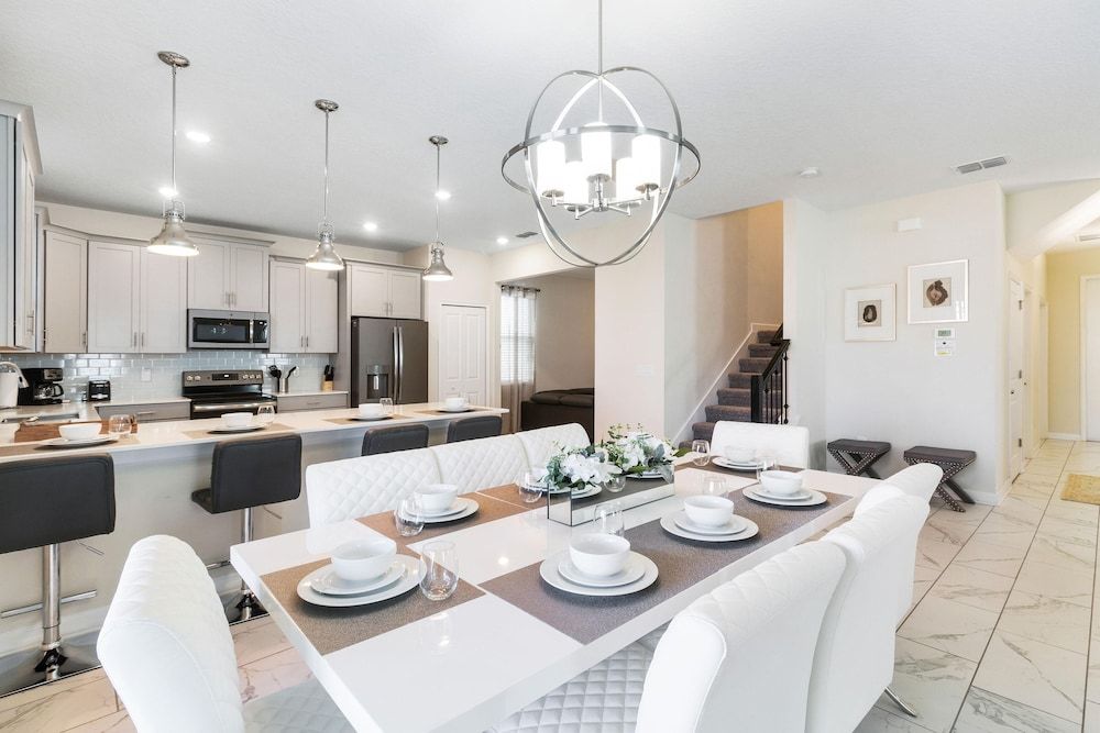 undefined 2957 FS - Luxury Oasis 6BR Villa Pool Game 4