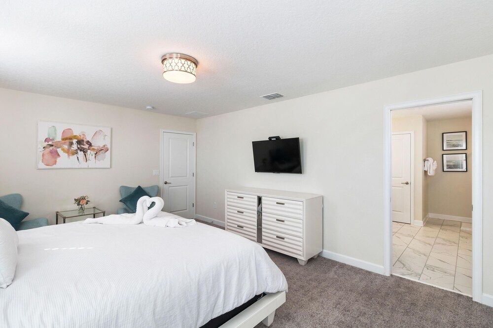 undefined 2957 FS - Luxury Oasis 6BR Villa Pool Game 8