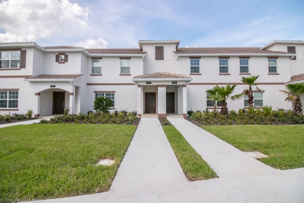 undefined 9005 SD - Gorgeous 4BR Townhome - Private Pool 6