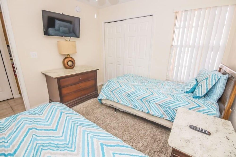 Jerry's Royal Palm Bay Condo Condo, Multiple Beds (Jerry's Royal Palm Bay Condo)