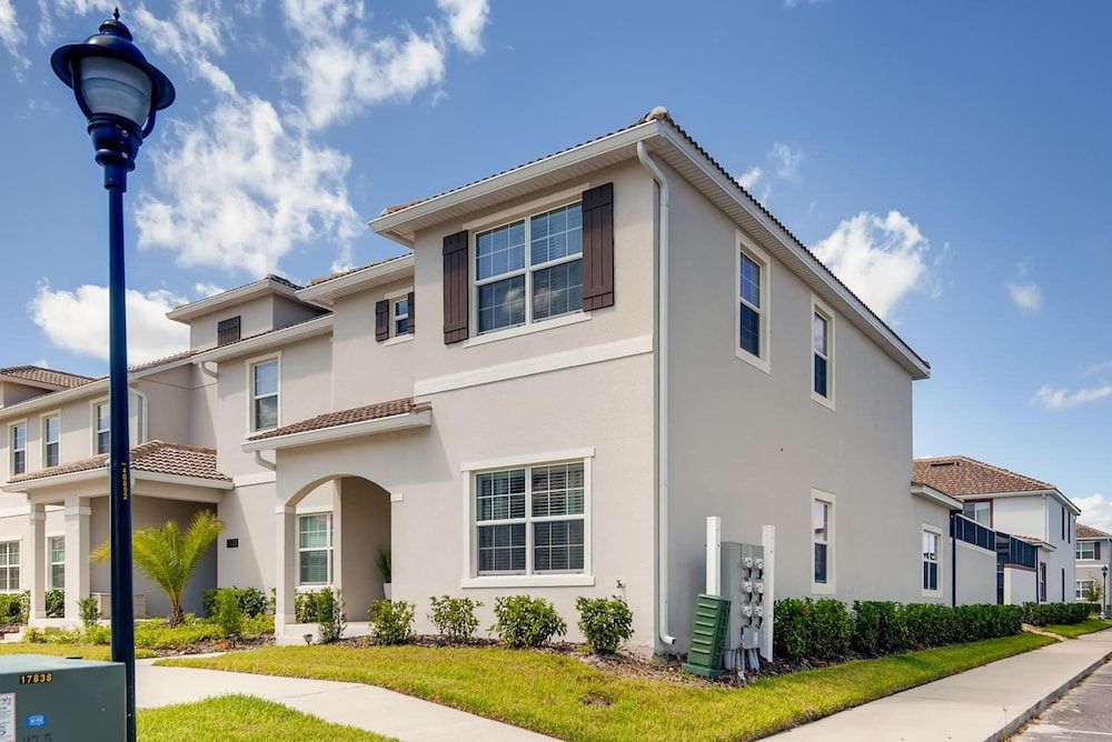 undefined 4801 ML - Ideal Retreat Townhome Oasis With Pool 3