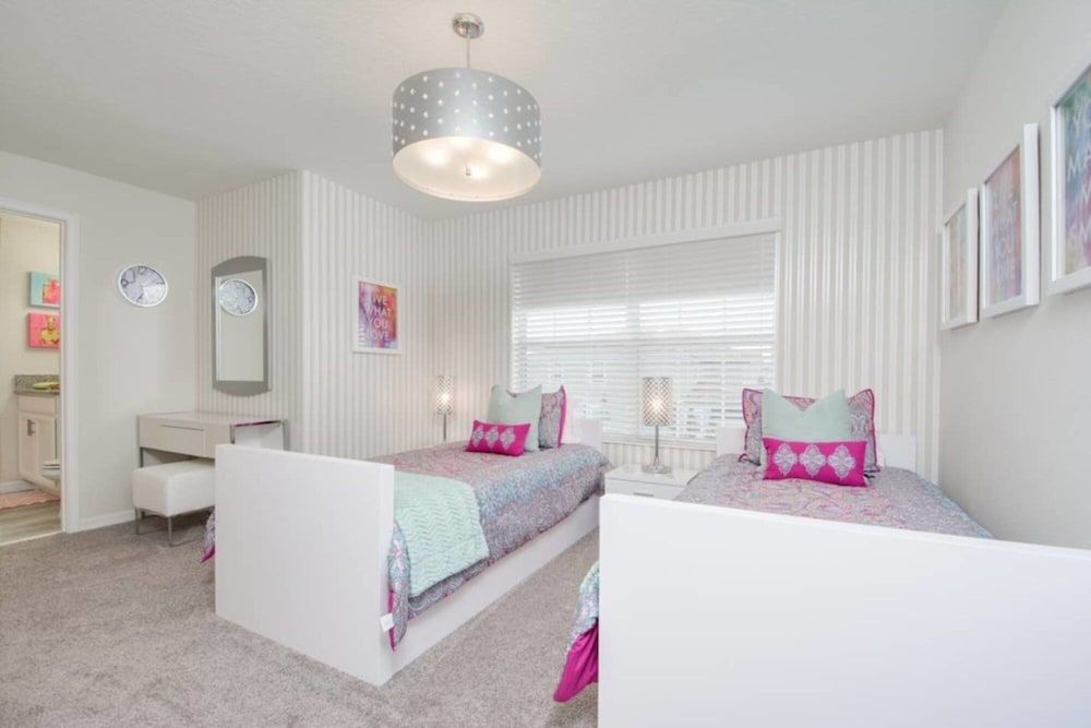 undefined Luxury House in Storey Lake Near Disney 4