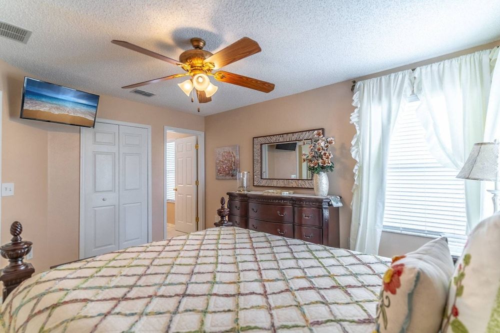 2712 Emerald Island House (2712 Emerald Island) 11