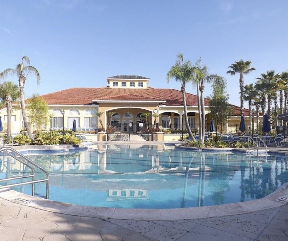 undefined Amazing 3/2 Townhome With Lake View at Terra Verde!! 4