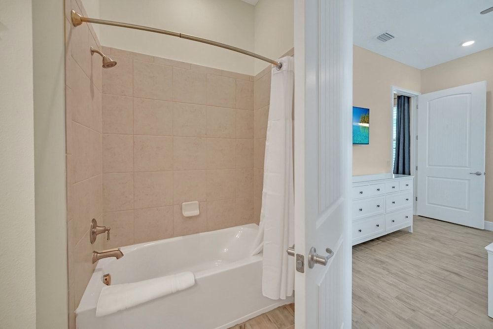 2914 Salted Rim Road Cottage (3 Bedrooms) 6