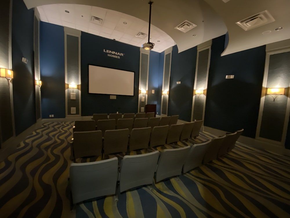 undefined Hollywood Retreat 5