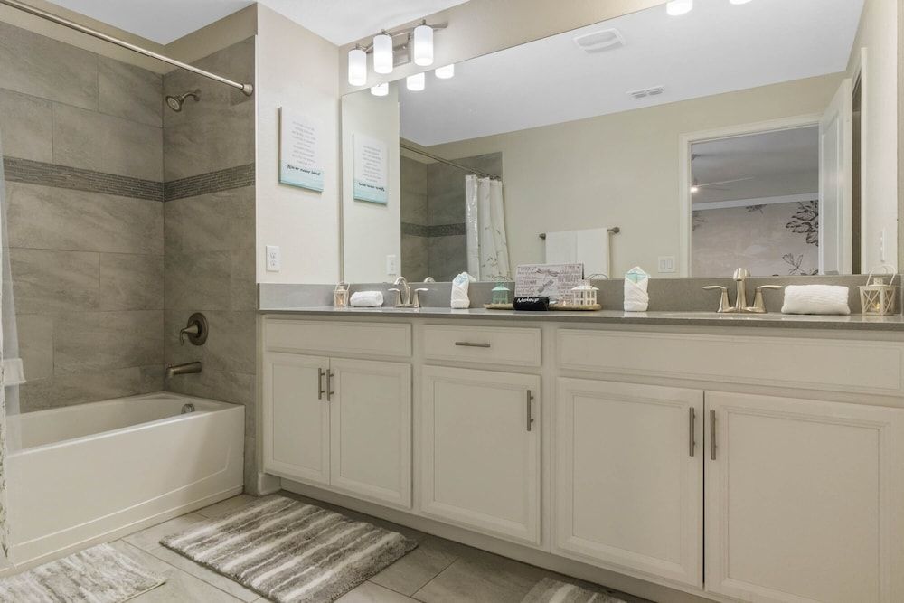 Hollywood Retreat House, Multiple Beds, Pool Access, Pool View (Hollywood Retreat) 16