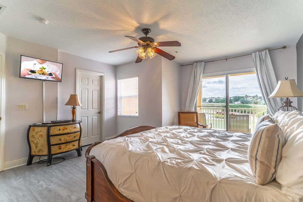 undefined 840 Reunion 10