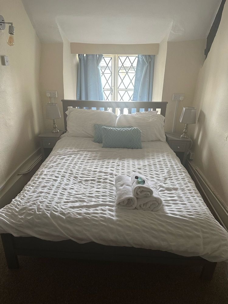 Basic Double Room, Ensuite