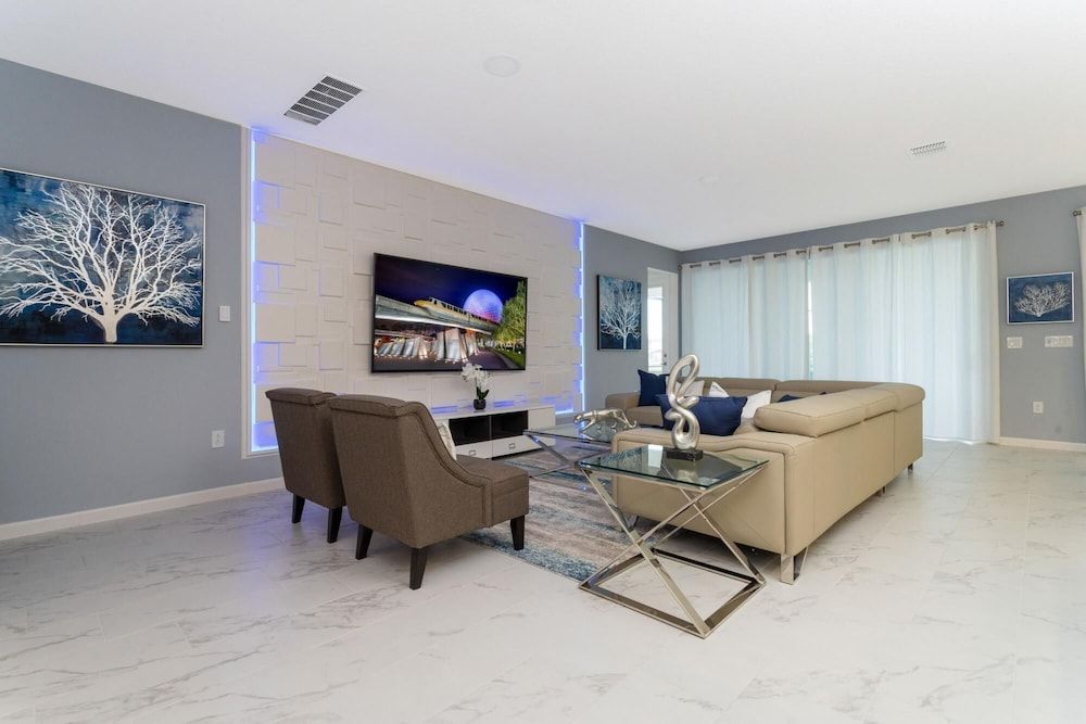 undefined Spacious Home Near Disney 3