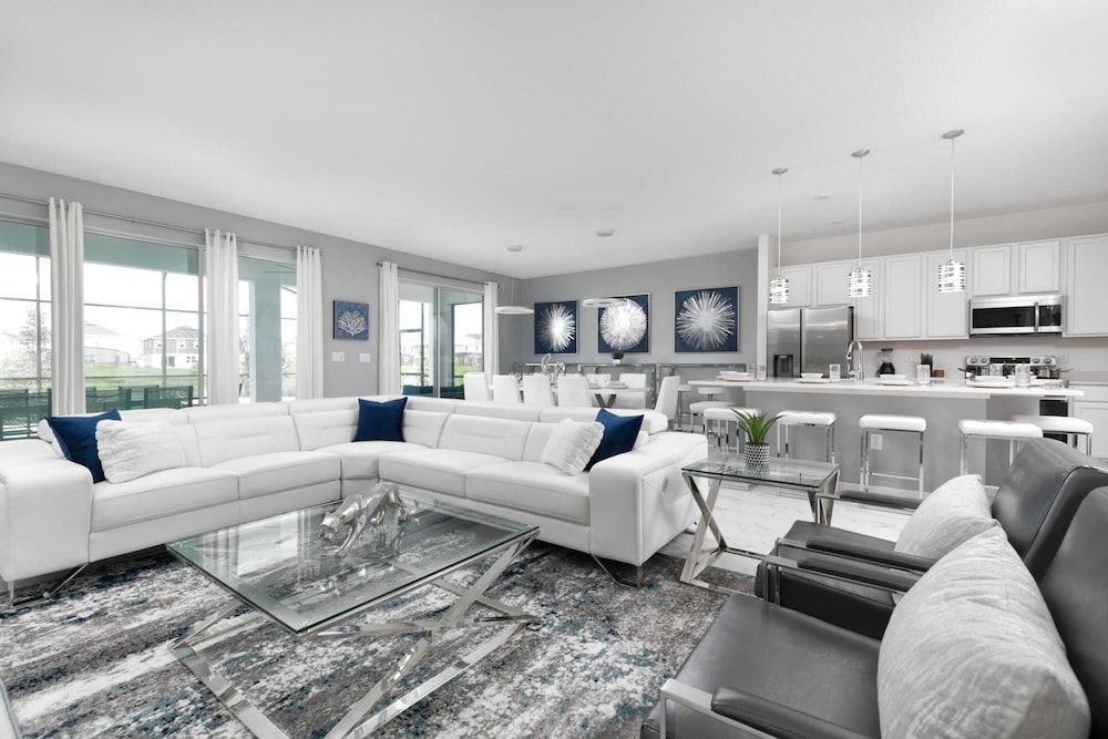 undefined Stunning House With Private Pool 5