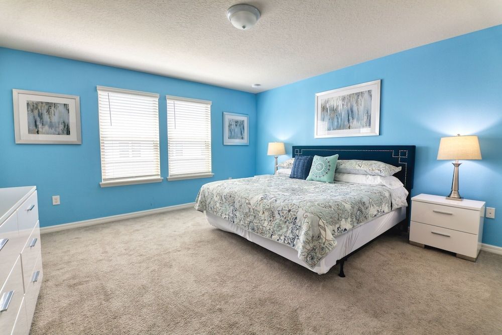 undefined Vikram's Stylish Windsor at Westside Home 6