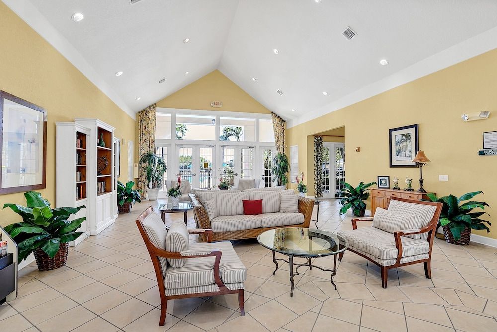 undefined Modern & Comfy 20min to Disney Queenbeds 7