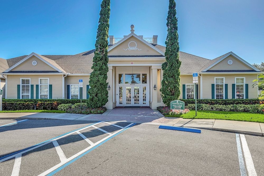 undefined Modern & Comfy 20min to Disney Queenbeds 5