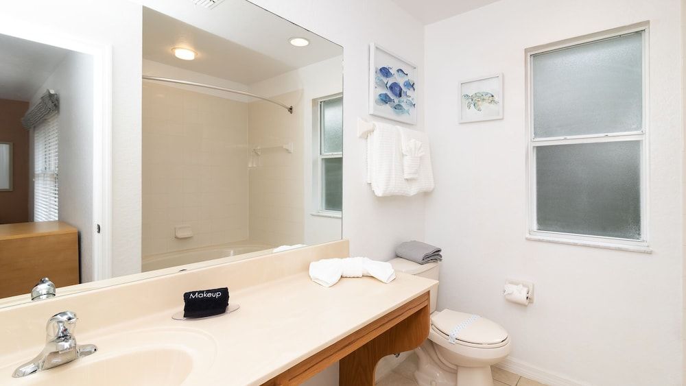 Orlando's Heartland w/ Amenities Townhome, Multiple Beds, Hot Tub, Garden View (Orlando's Heartland) 14