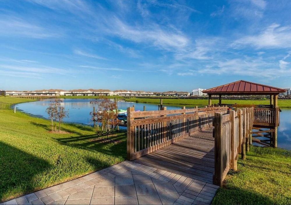 undefined New Home at Storey Lake 8bedrooms e 5bathrooms 4