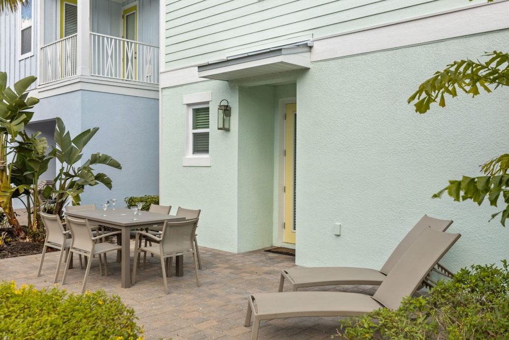 undefined Tropical Serenity at Margaritaville 3