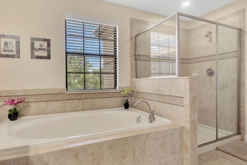 Moonlit Magic Resort Amenities! House, Multiple Beds, Pool Access, Pool View (Moonlit Magic at Championsgate) 14