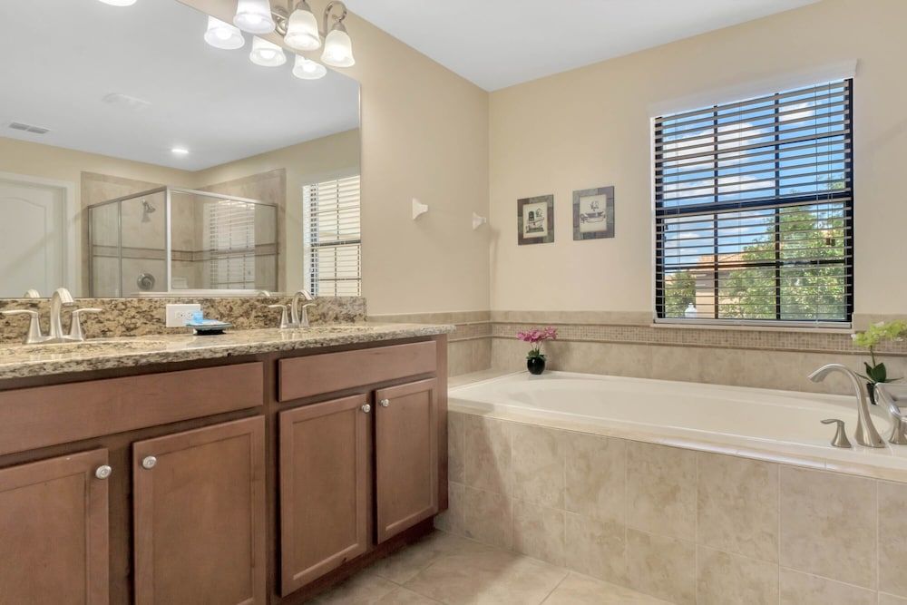 Moonlit Magic Resort Amenities! House, Multiple Beds, Pool Access, Pool View (Moonlit Magic at Championsgate) 15