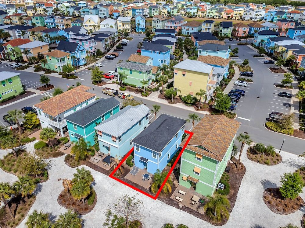 undefined Blue Sea Dreams Minutes From Disney 9