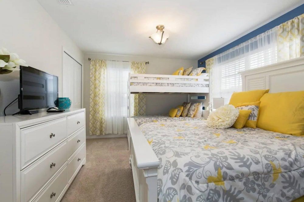 undefined Amazing 5 Bedrooms 04ba at Storey Lake Resort 10