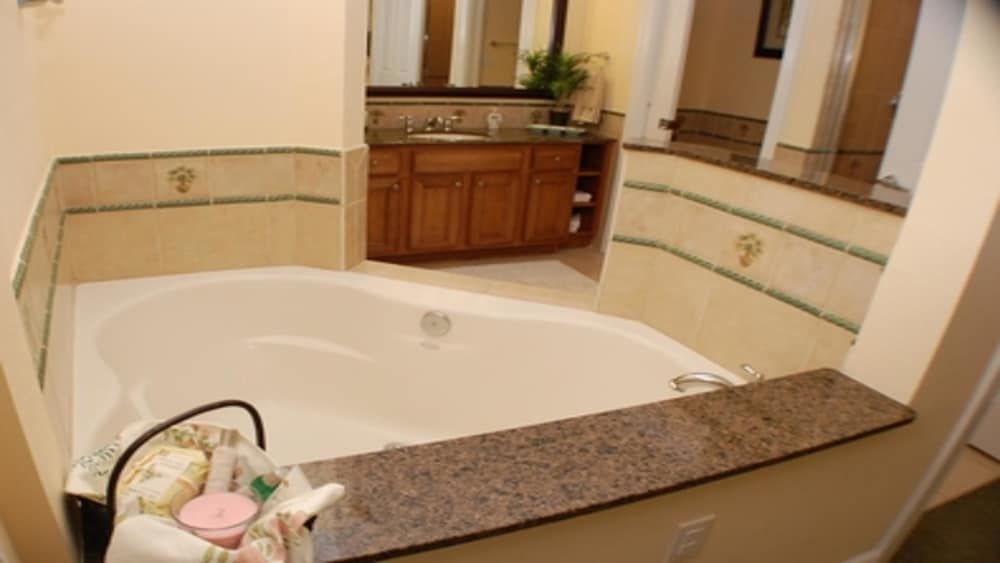 Rr7703 - Reunion Resort - 3 Bed 2 Baths Condo Family Condo, Garden Area 7