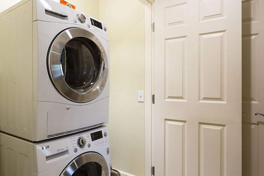 Je35885 - Reunion Resort - 3 Bed 3 Baths Condo Family Condo, Balcony, Garden Area 5