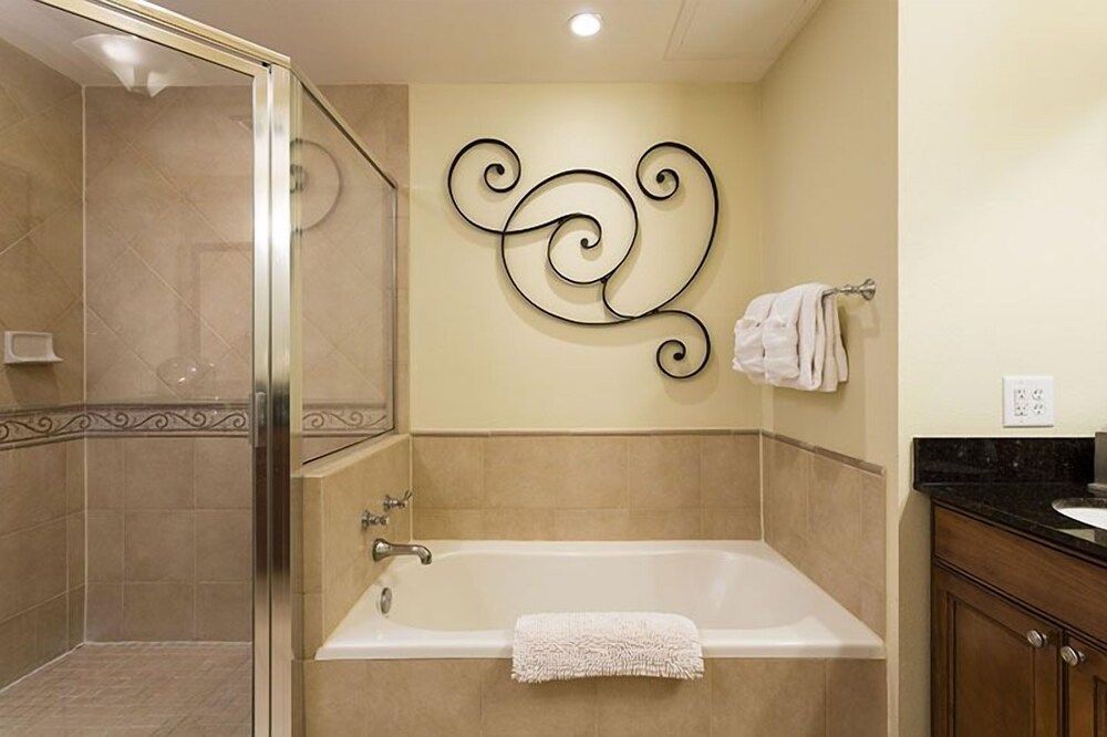 Je35885 - Reunion Resort - 3 Bed 3 Baths Condo Family Condo, Balcony, Garden Area 9