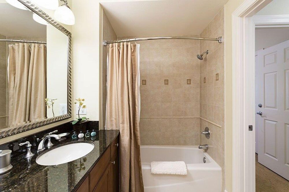 Je35885 - Reunion Resort - 3 Bed 3 Baths Condo Family Condo, Balcony, Garden Area 6