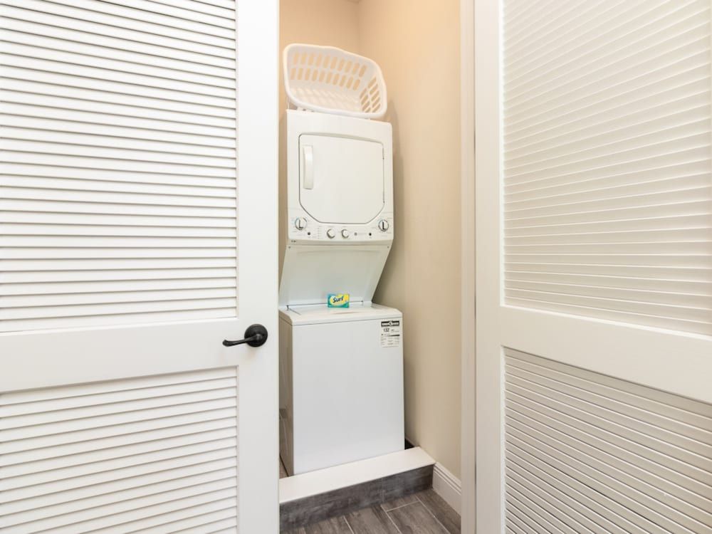 Margaritaville Cottages Orlando with H2O Waterpark by Vstays House, Multiple Beds, Park View (Holiday Home) 7