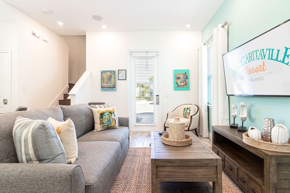 Margaritaville Cottages Orlando with H2O Waterpark by Vstays Cabin, Pool View (Apartment with Terrace) 10