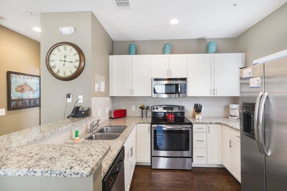 undefined Villa Natalia - Lucaya Village 6