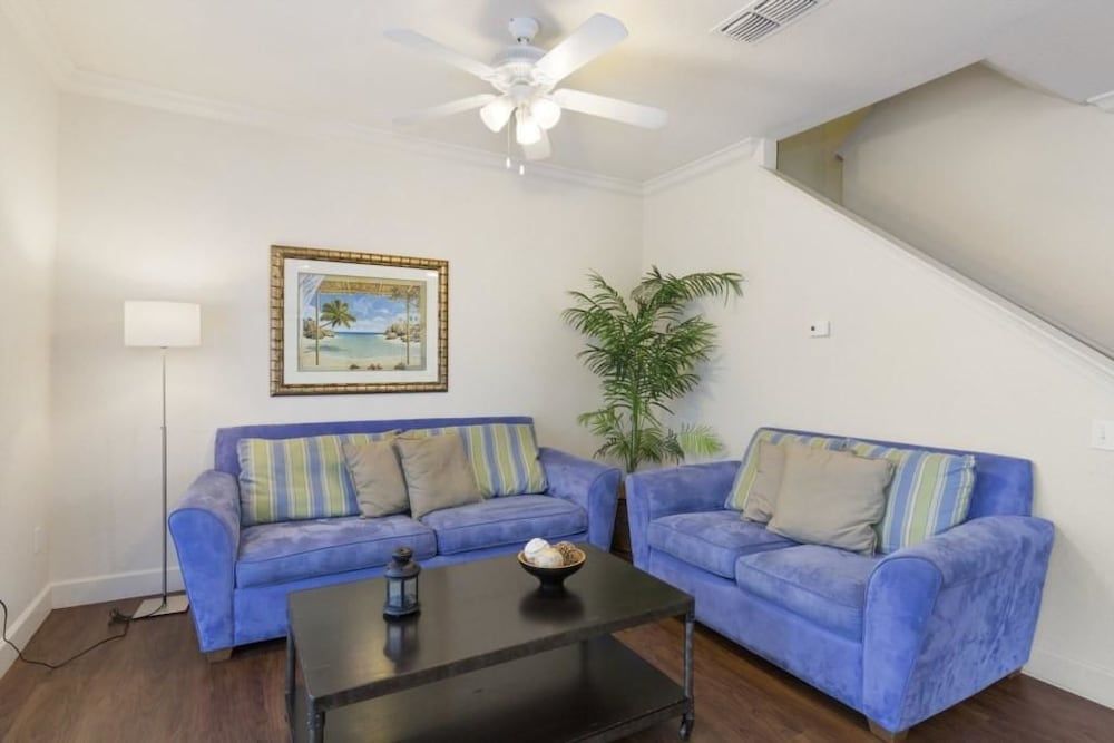 Villa Florida - Lucaya Village Apartment 12
