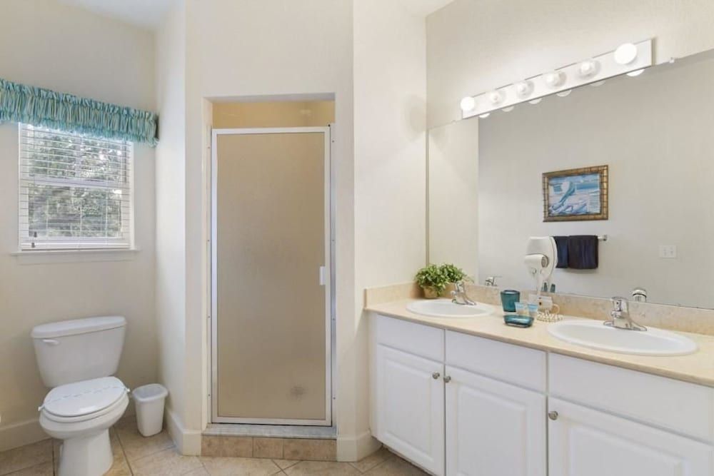 Villa Florida - Lucaya Village Apartment 17