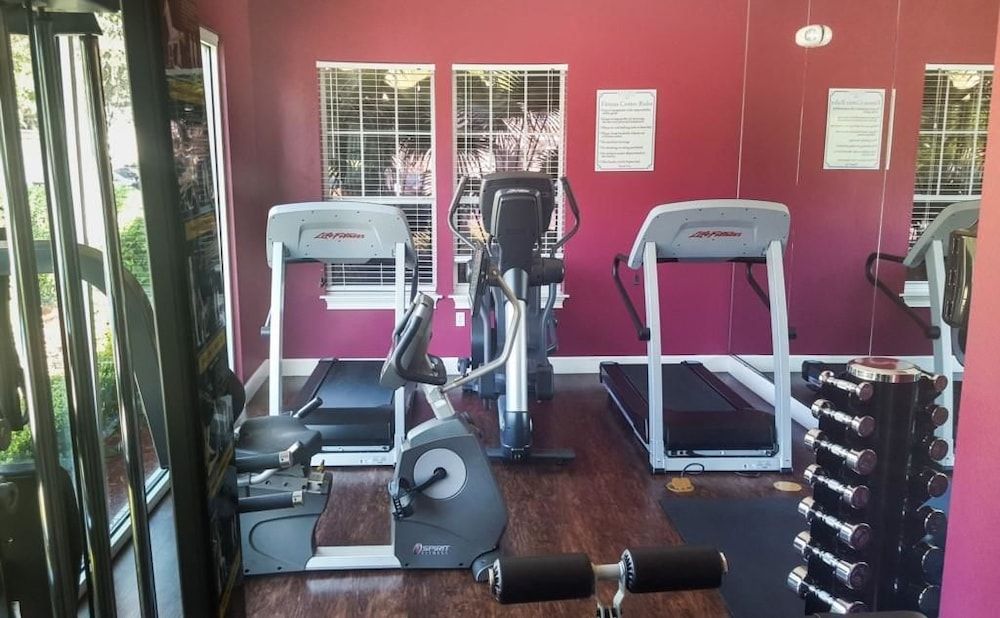 Villa Aventura - Lucaya Village Apartment 33