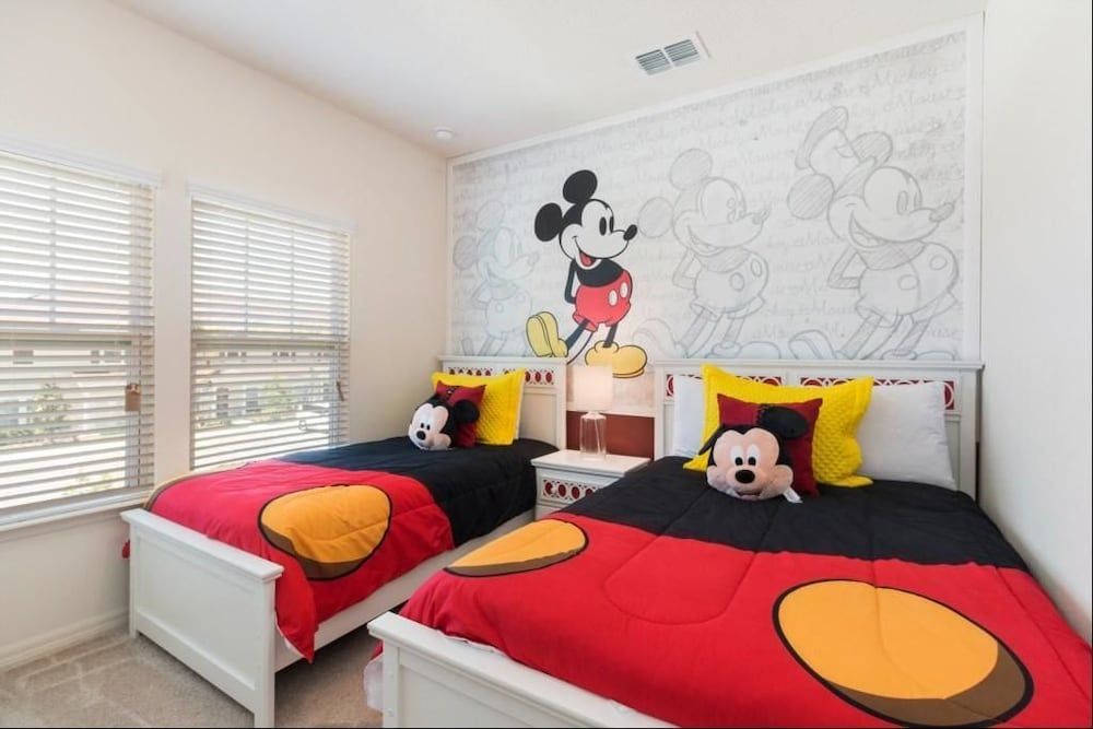 Childrens Theme Room