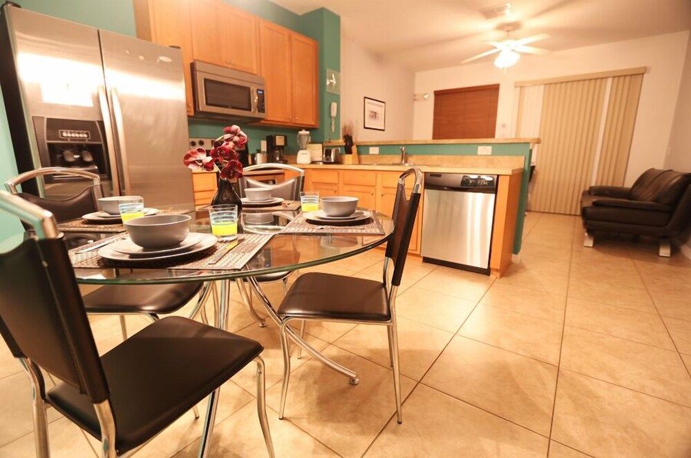 undefined Crestwynd #1 - 3 Bed 3 Baths Townhome 4