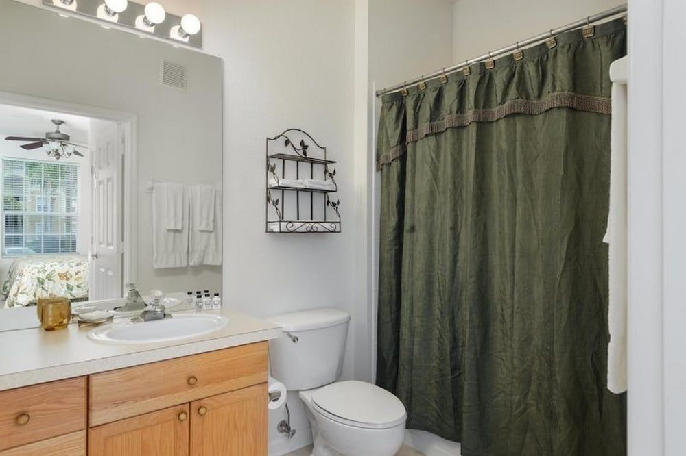 Windsor Palms Resort Condo, 3 Bedrooms, 2 Bathrooms 6