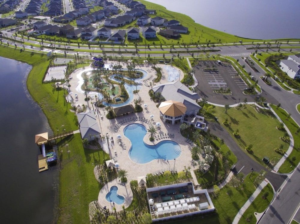 Amazing Townhome with private pool SL3054 Townhome, 4 Bedrooms 10