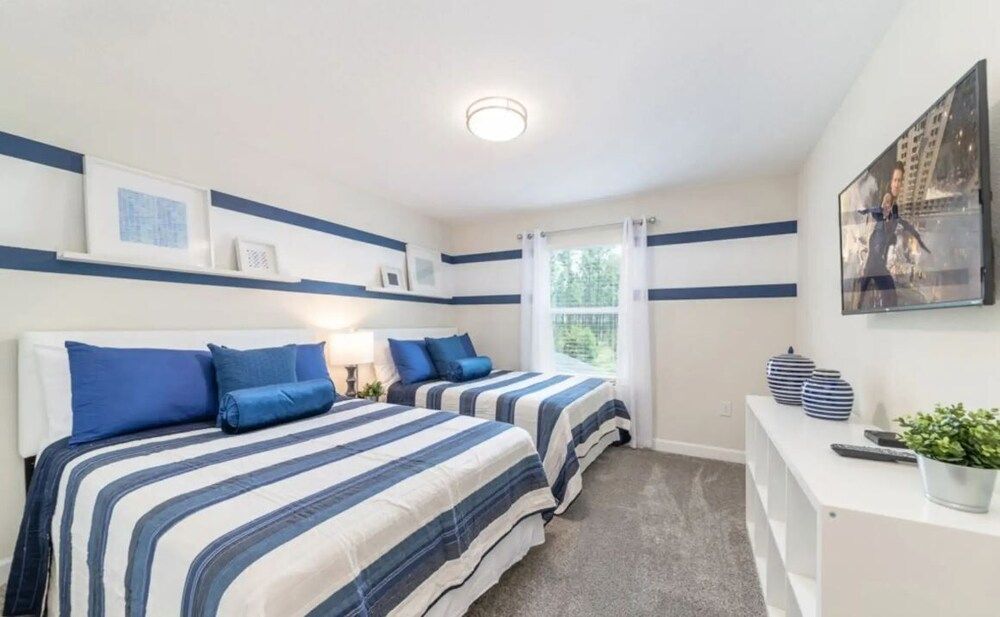 undefined 4 Bedroom Villa at Champions Gate 3