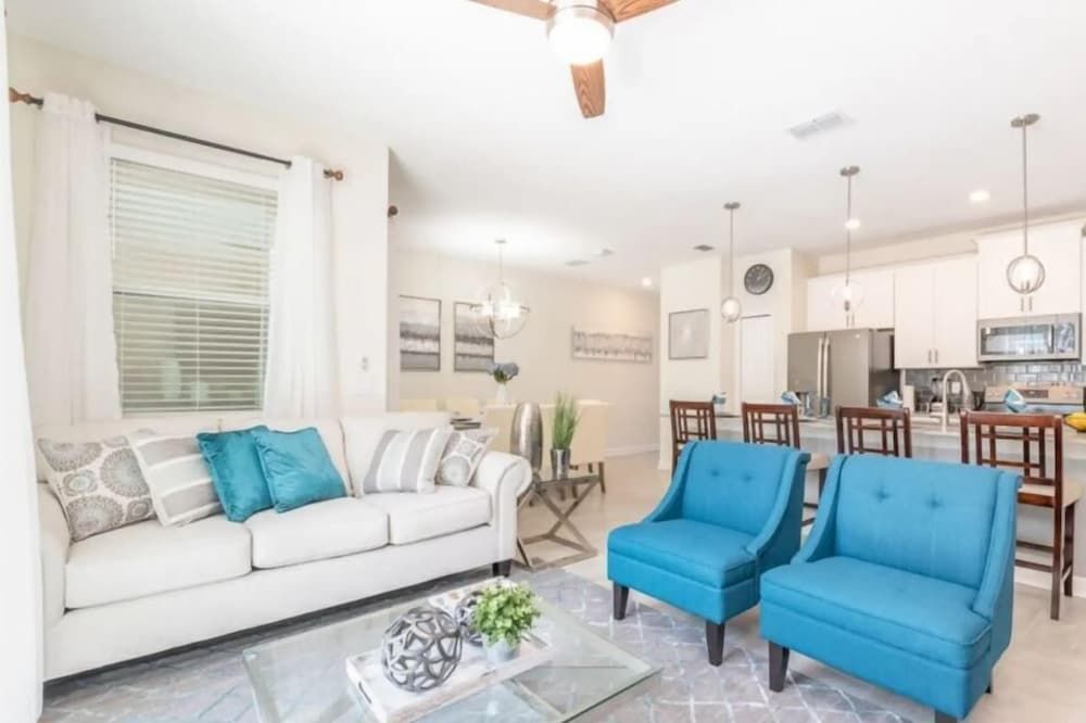 undefined 4 Bedroom Villa at Champions Gate 7